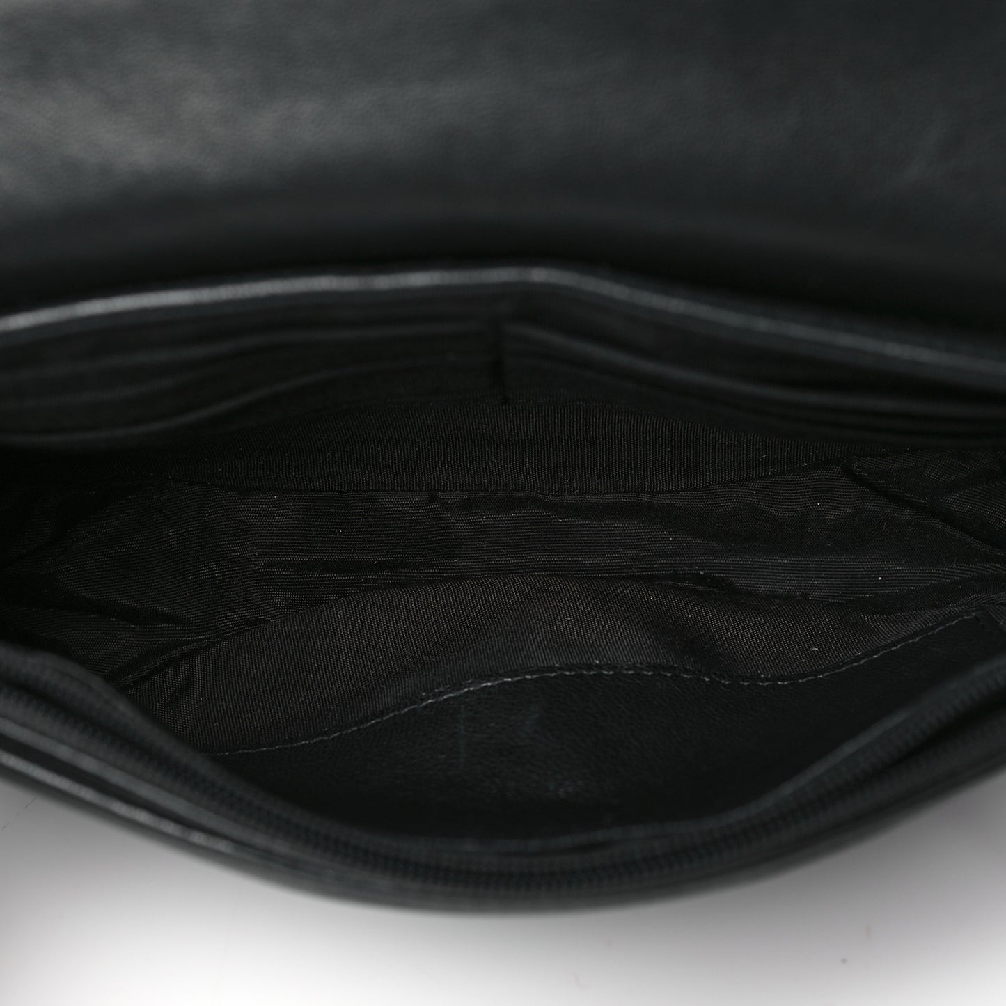Lambskin Half Moon Wallet On Chain WOC Black