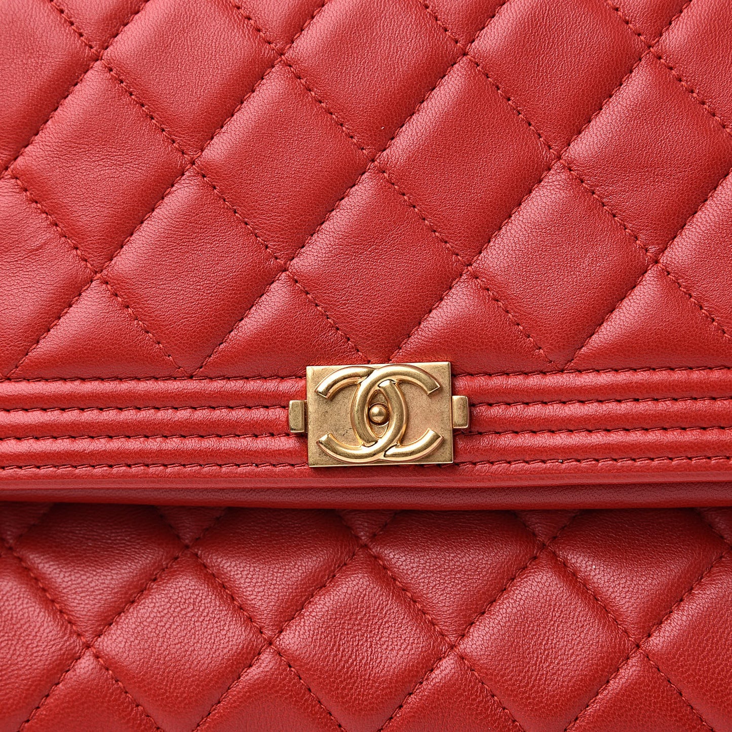 Lambskin Quilted Beauty CC Boy Clutch Red