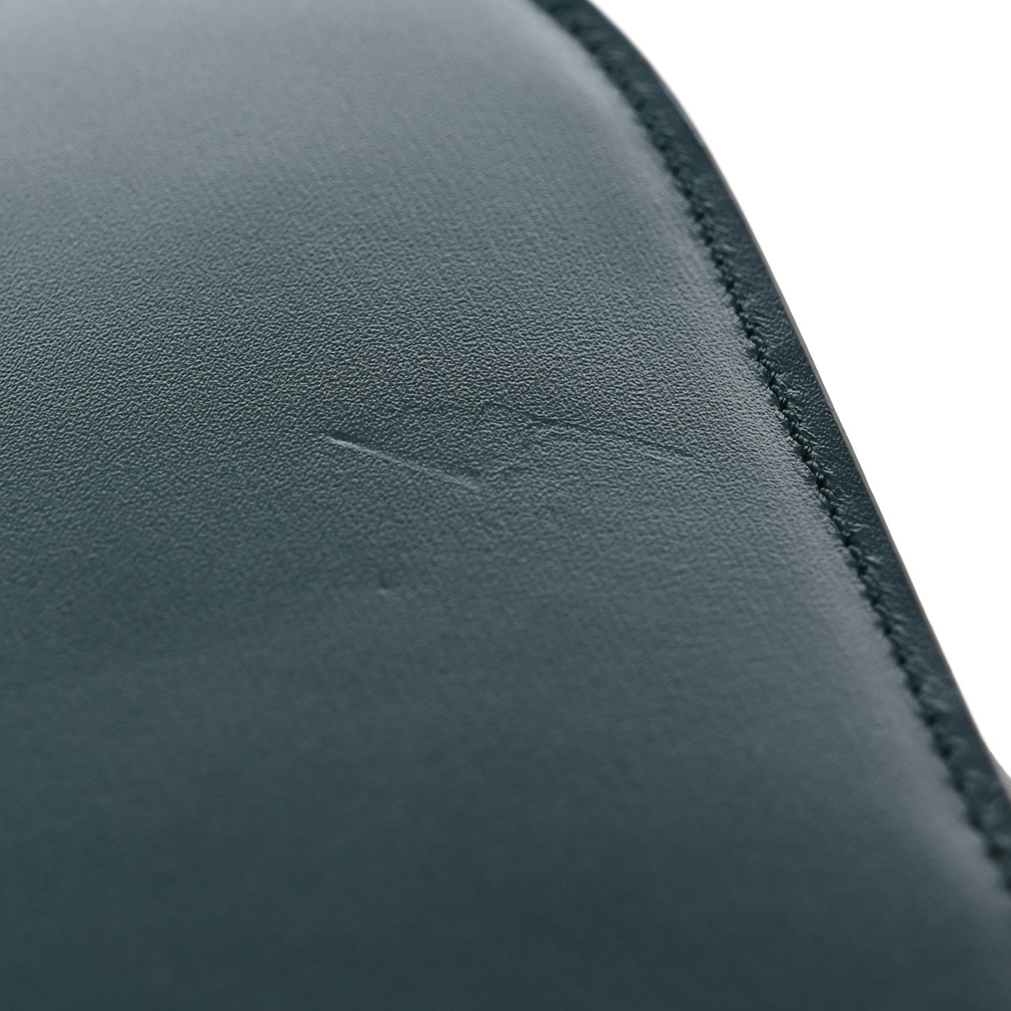 Box Calfskin Medium Classic Box Flap Bag Amazone