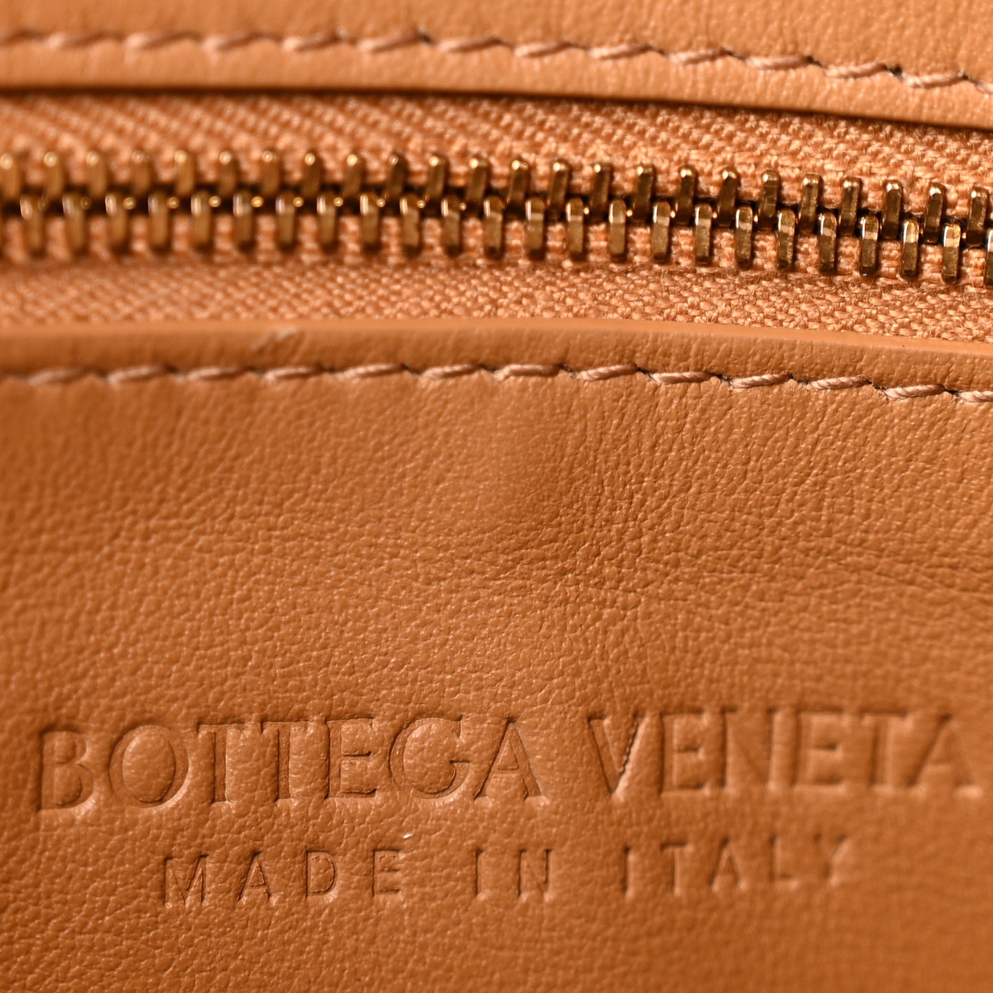 Nappa Intrecciato Small Jodie Acorn