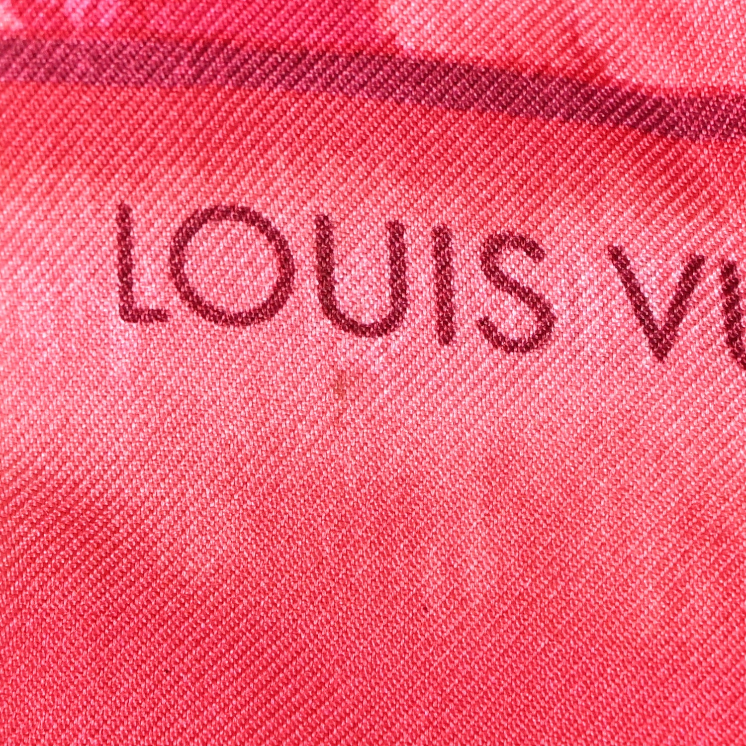 Louis Vuitton Silk Monogram Ikat Summer Bandeau Rose Indien 4 of 7