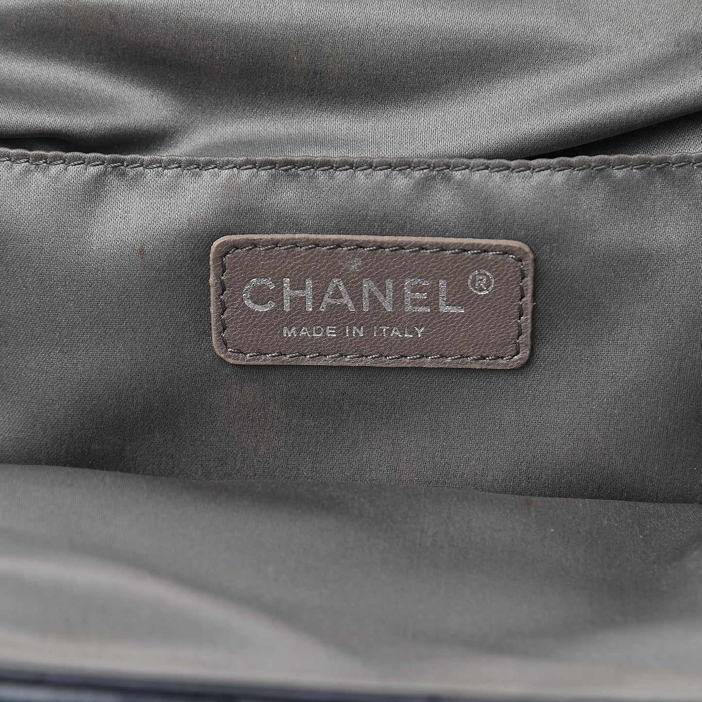 Lambskin Quilted Sharpei Frame Tote Black