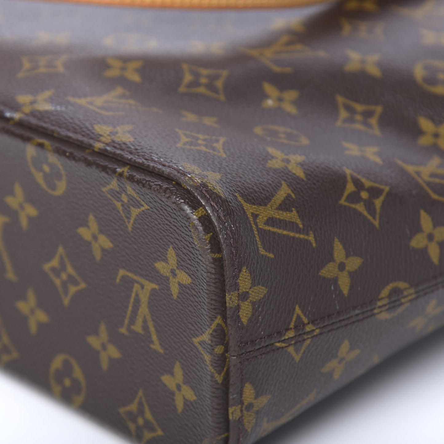 Monogram Luco