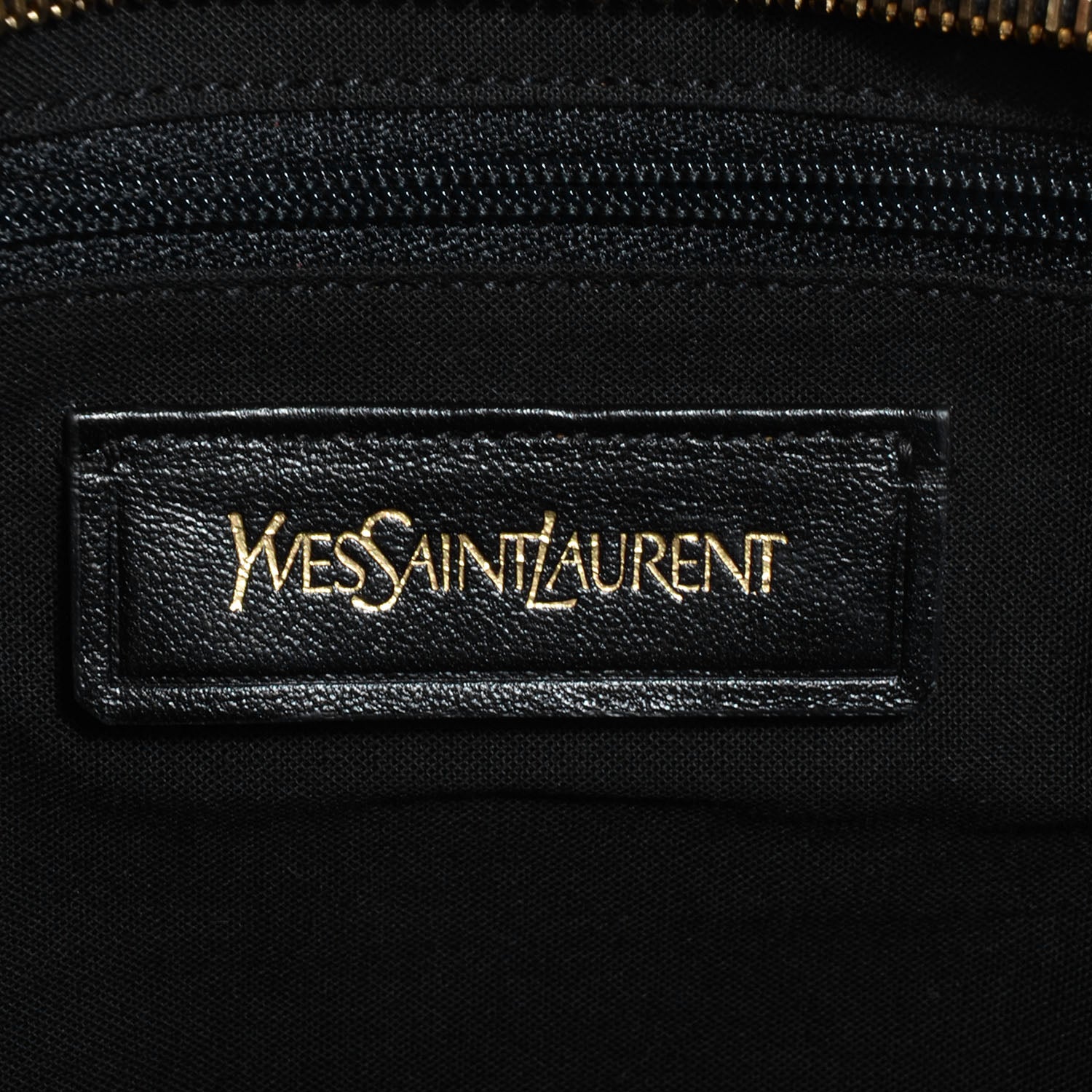 Saint Laurent Textured Leather Classic Small Cabas Y Bag Black 6 of 8