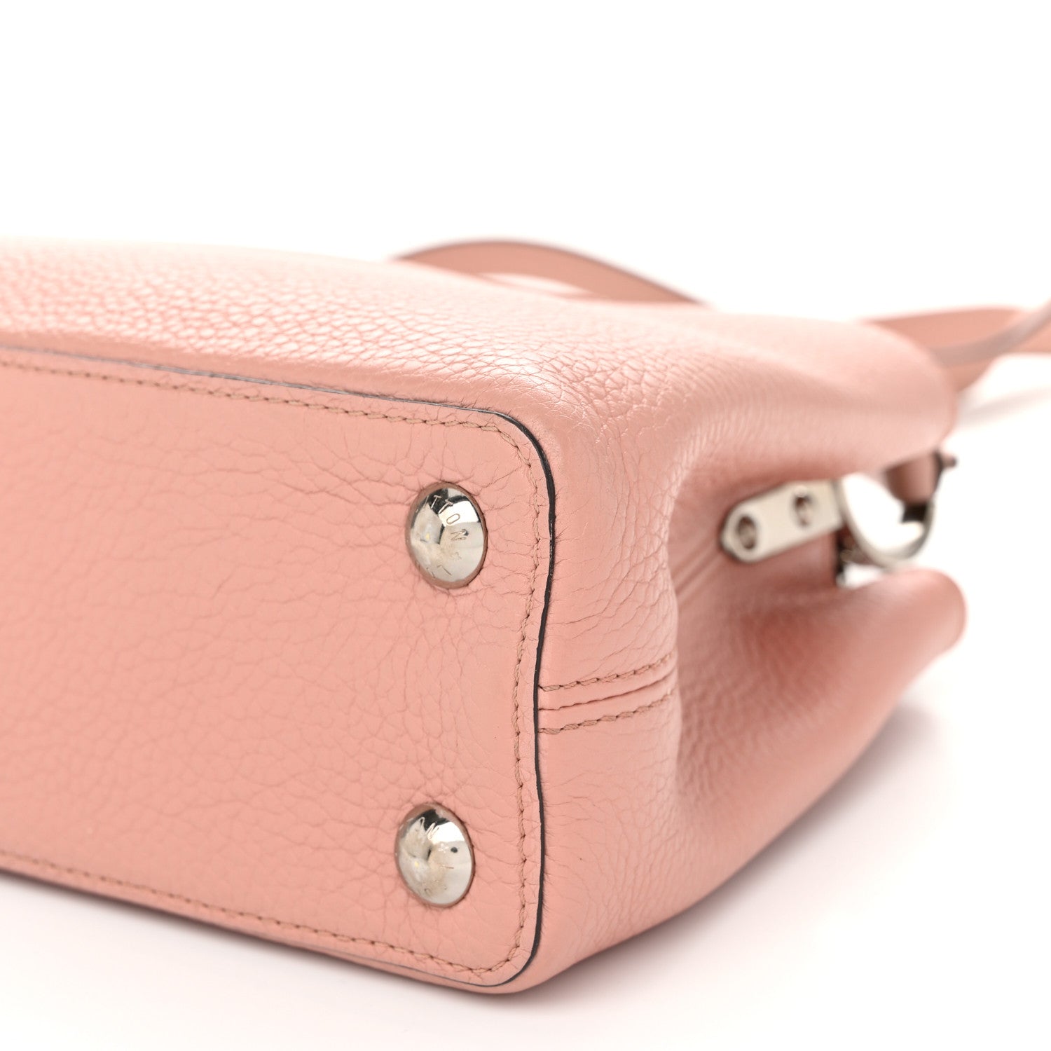 Louis Vuitton Taurillon Capucines BB Magnolia 8 of 9