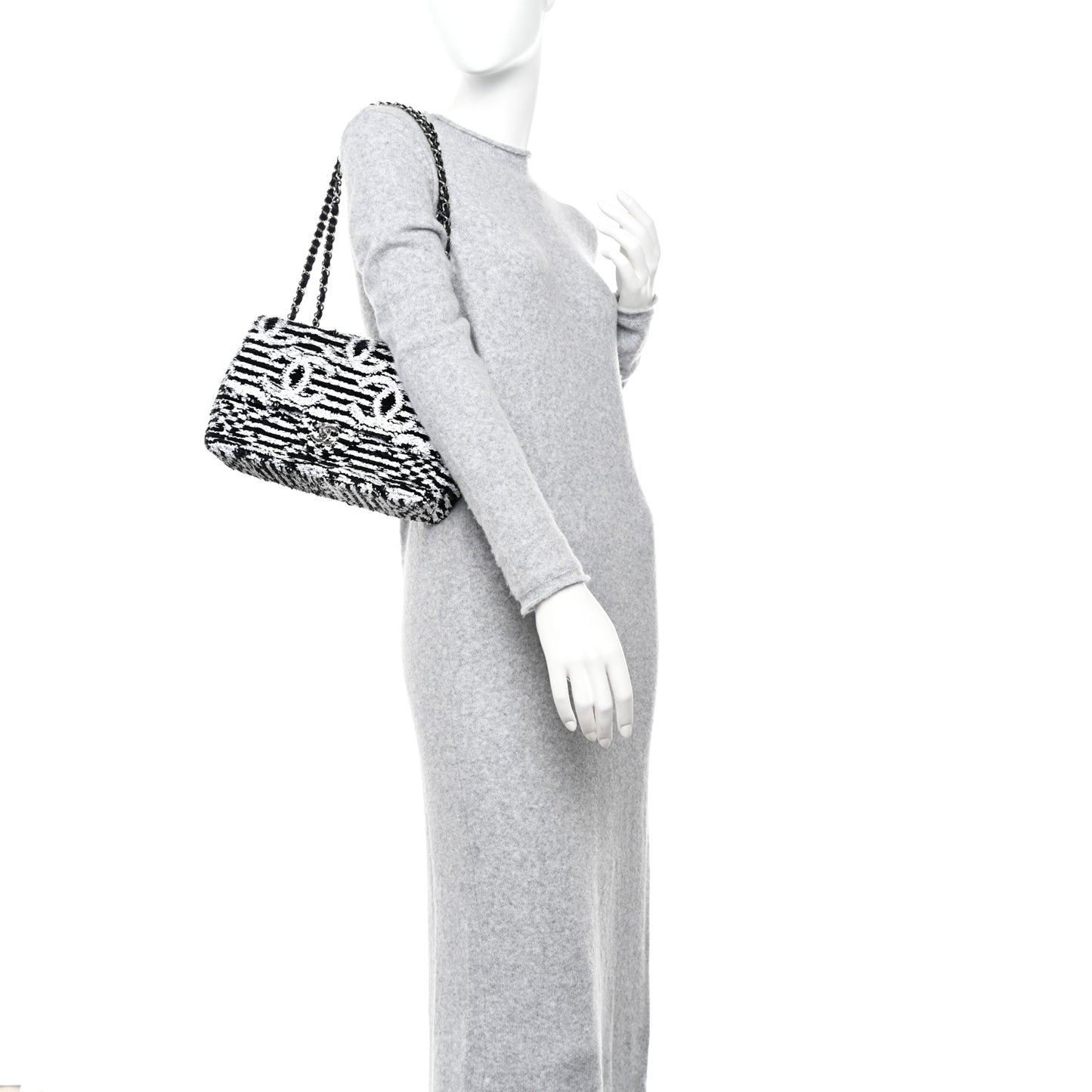 Sequin Embroidered Medium Flap Black White