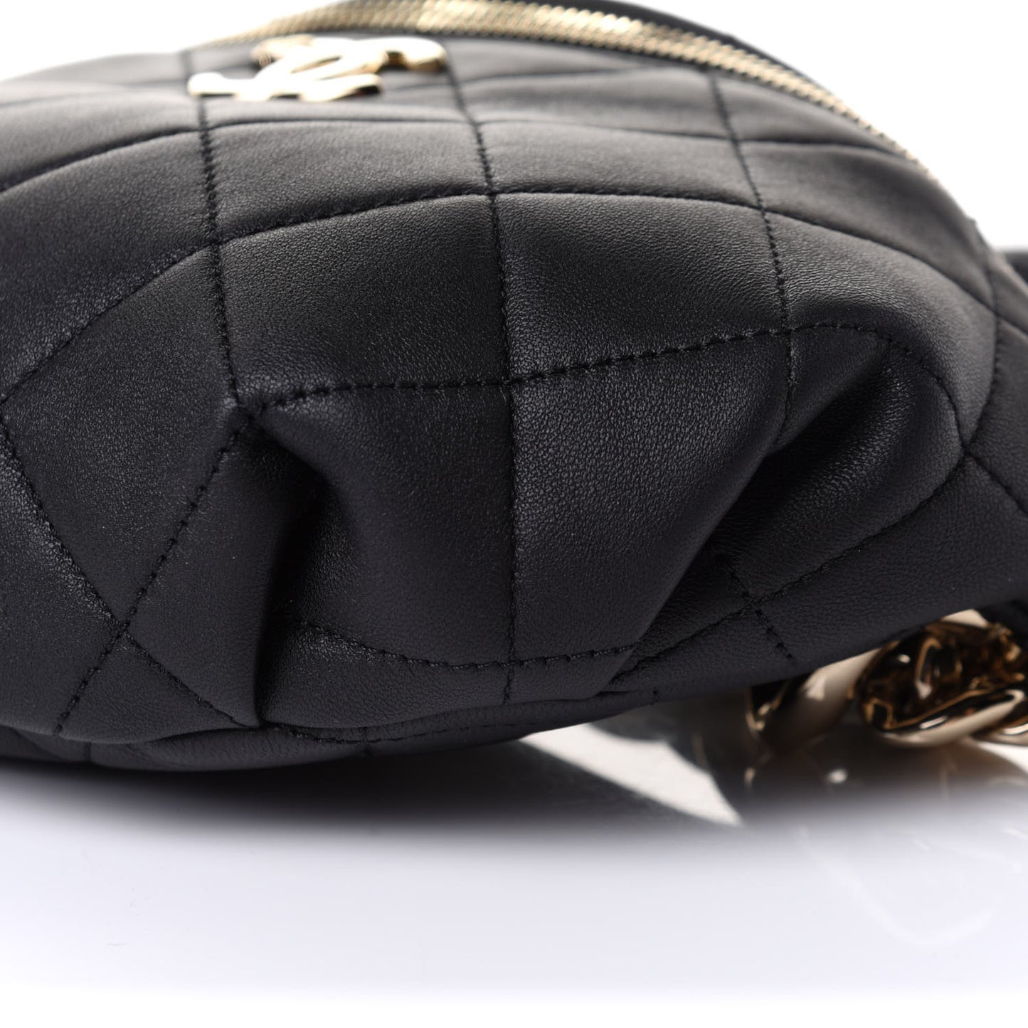 Lambskin Quilted Resin Bi-Color Waist Bag Fanny Pack Black