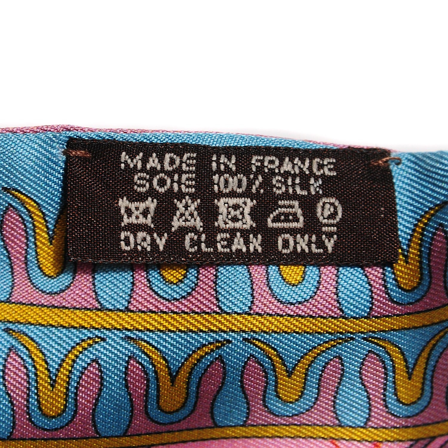 Hermes Silk Geometrie Cretoise Silk Twilly Vieux Rose Framboise Bleu 4 of 5