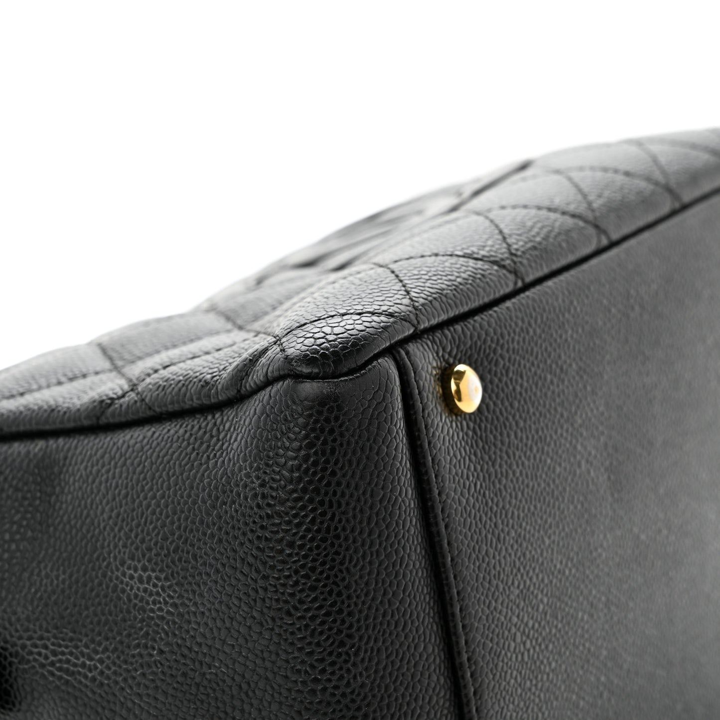 Caviar Quilted Petit Timeless Tote PTT Black
