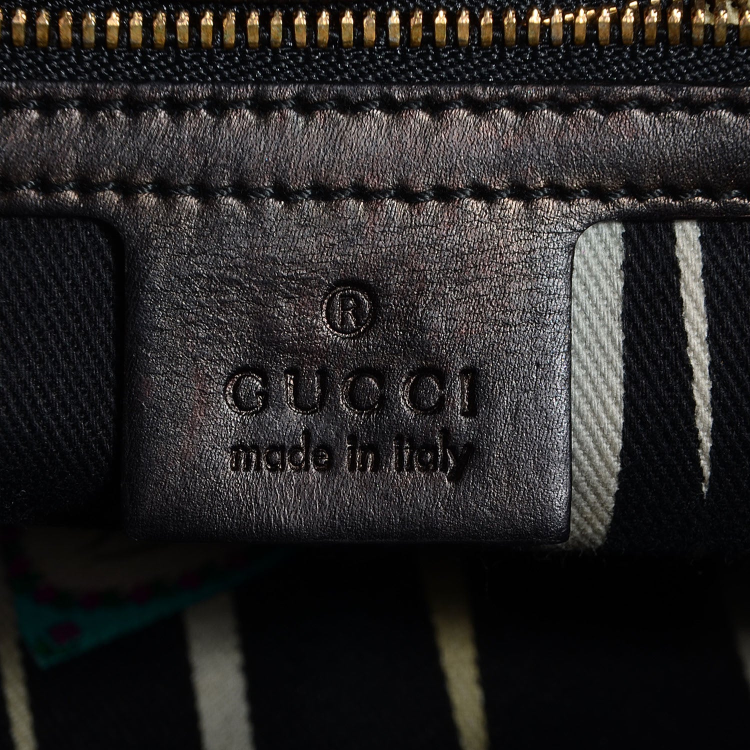 Gucci Patent Large Wave Boston Black 6 of 7