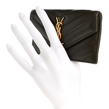 Saint Laurent Calfskin Matelasse Chevron Monogram Fragments Zippered Card Case Light Musk 2 of 8