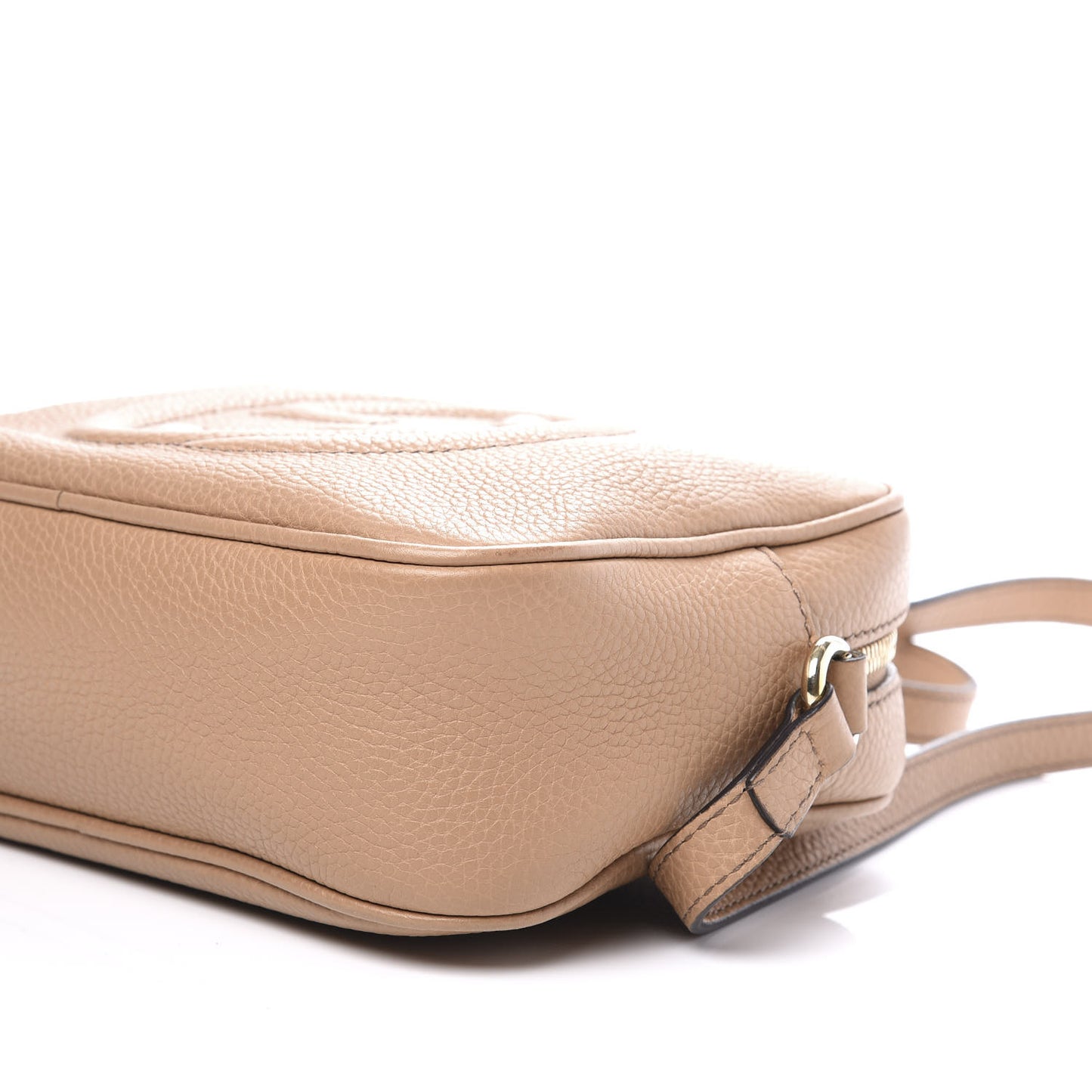 Pebbled Calfskin Small Soho Disco Bag Camelia