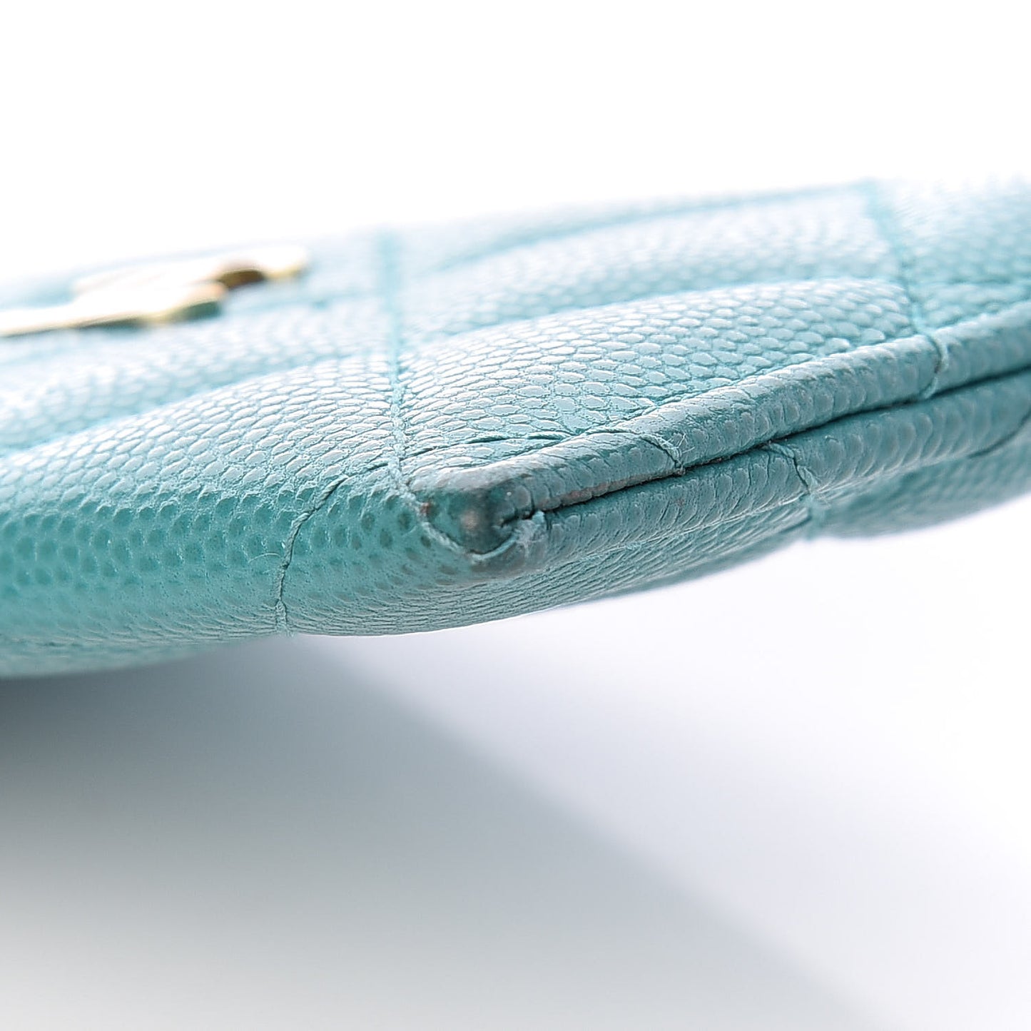 Caviar Quilted Card Holder Turquoise
