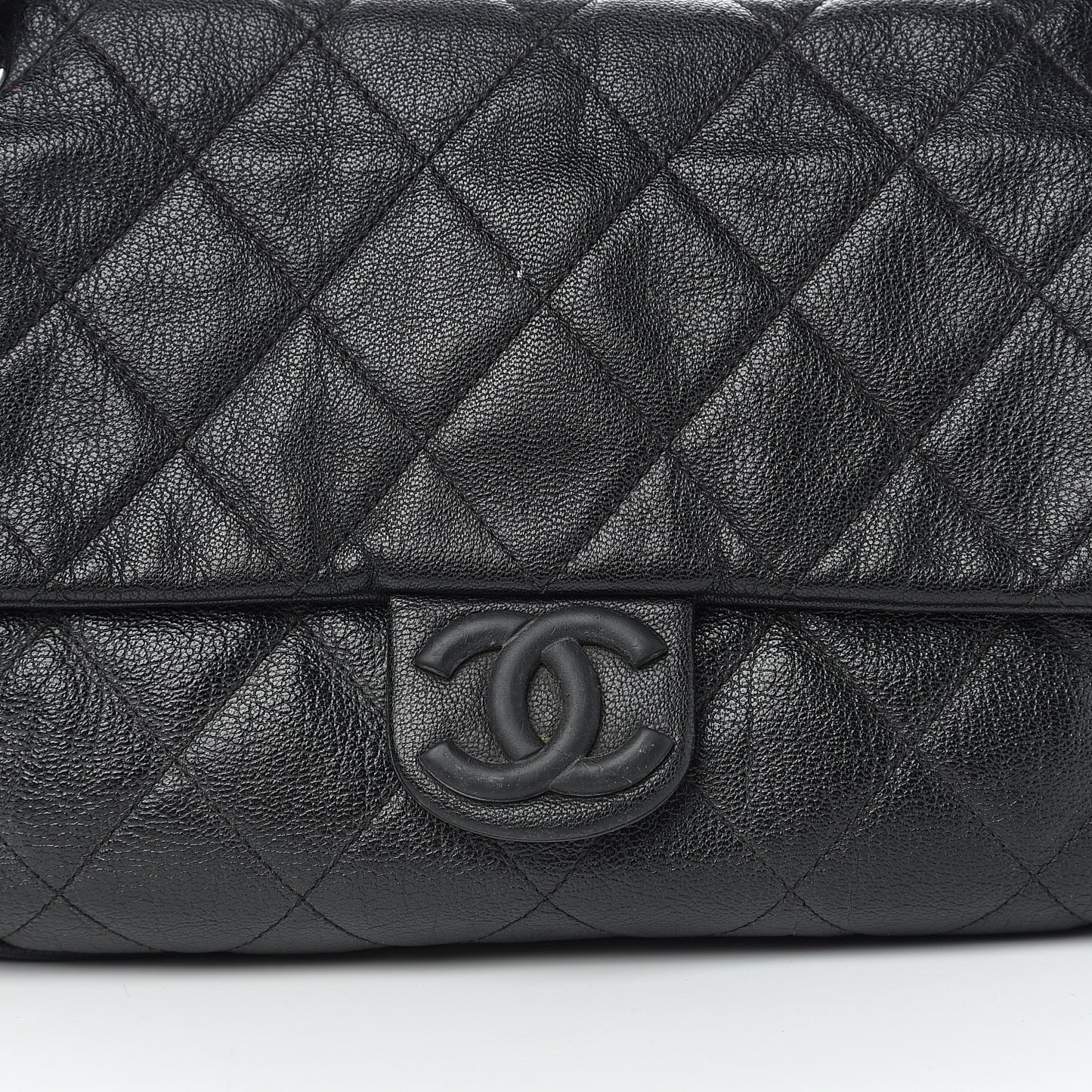 Calfskin Quilted Expandable Zip Flap Shoulder Bag Black