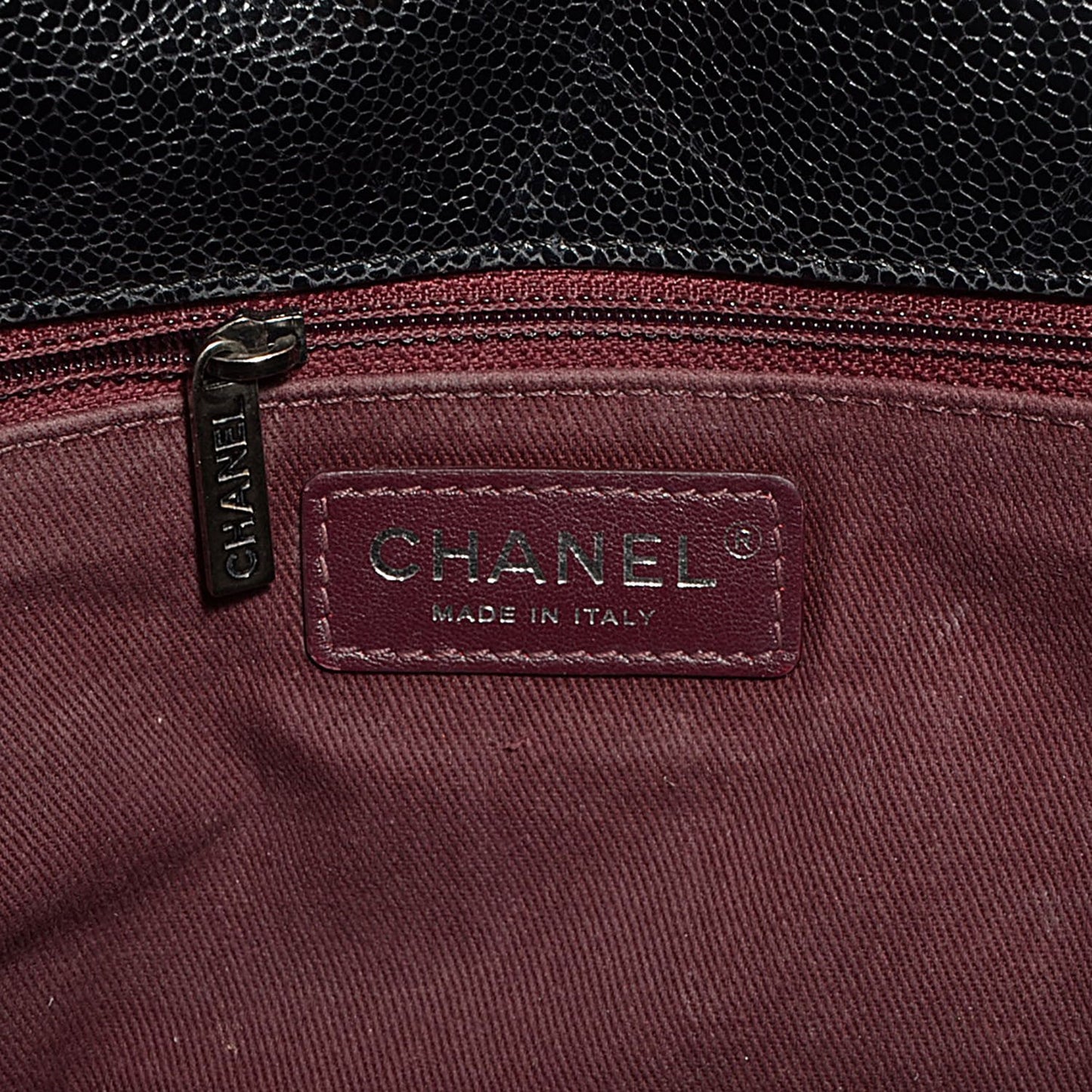 Crumpled Grained Calfskin CC Crave Jumbo Flap Black