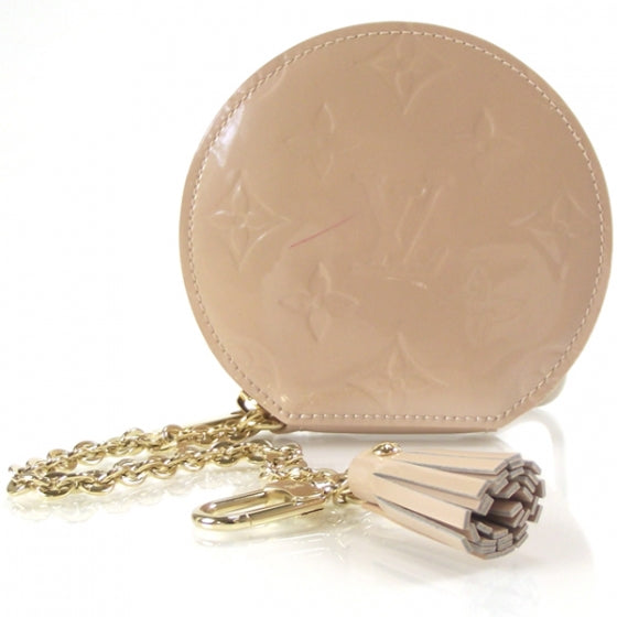 Louis Vuitton Vernis Chapeau Key Chain Beige 1 of 8