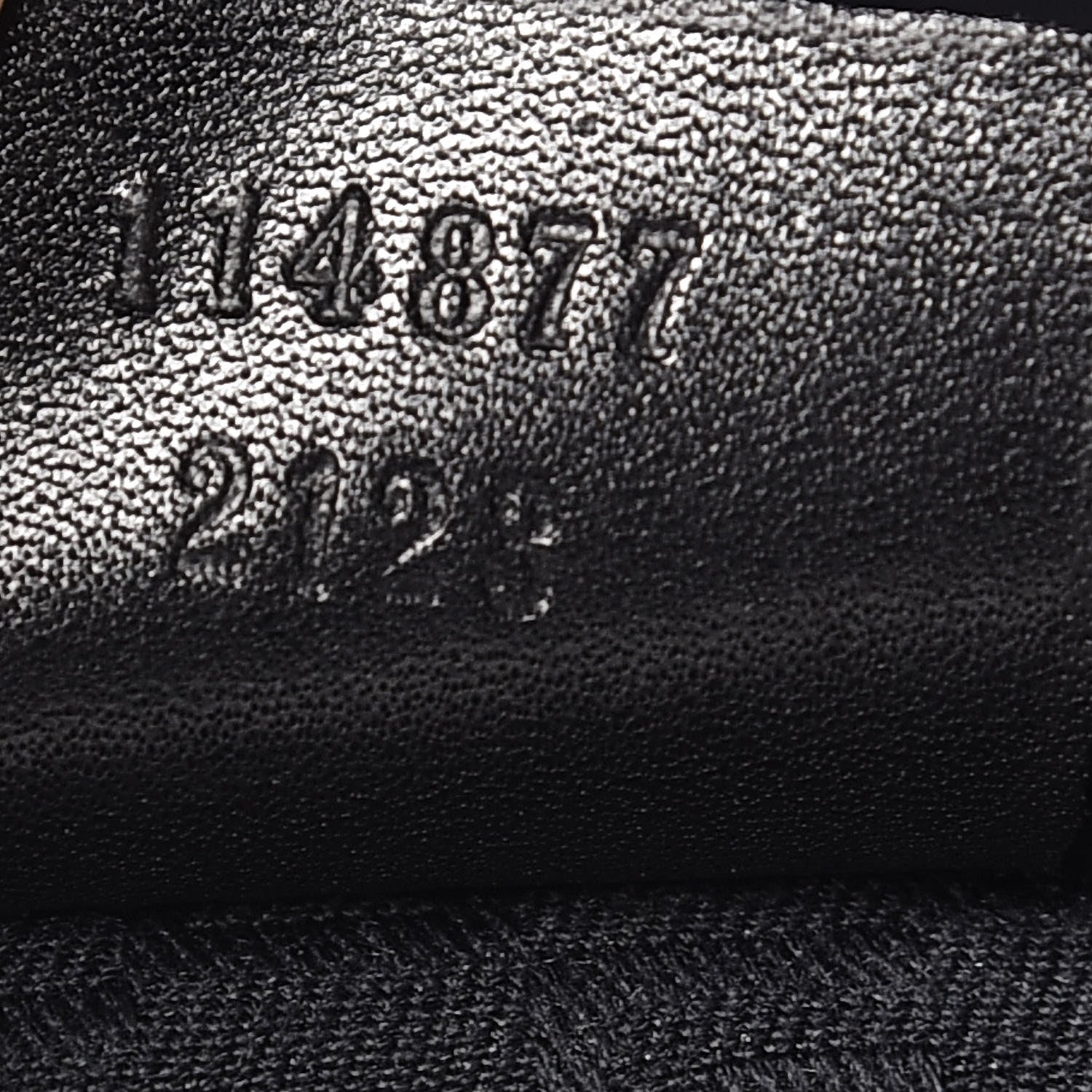 Gucci Canvas GG Reins Shoulder Bag Black 7 of 15