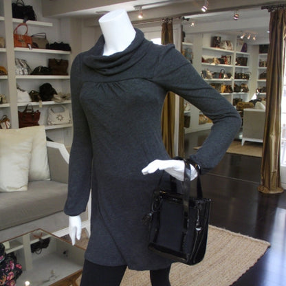 Gucci Patent Trim Canvas Small Tote 2 of 11
