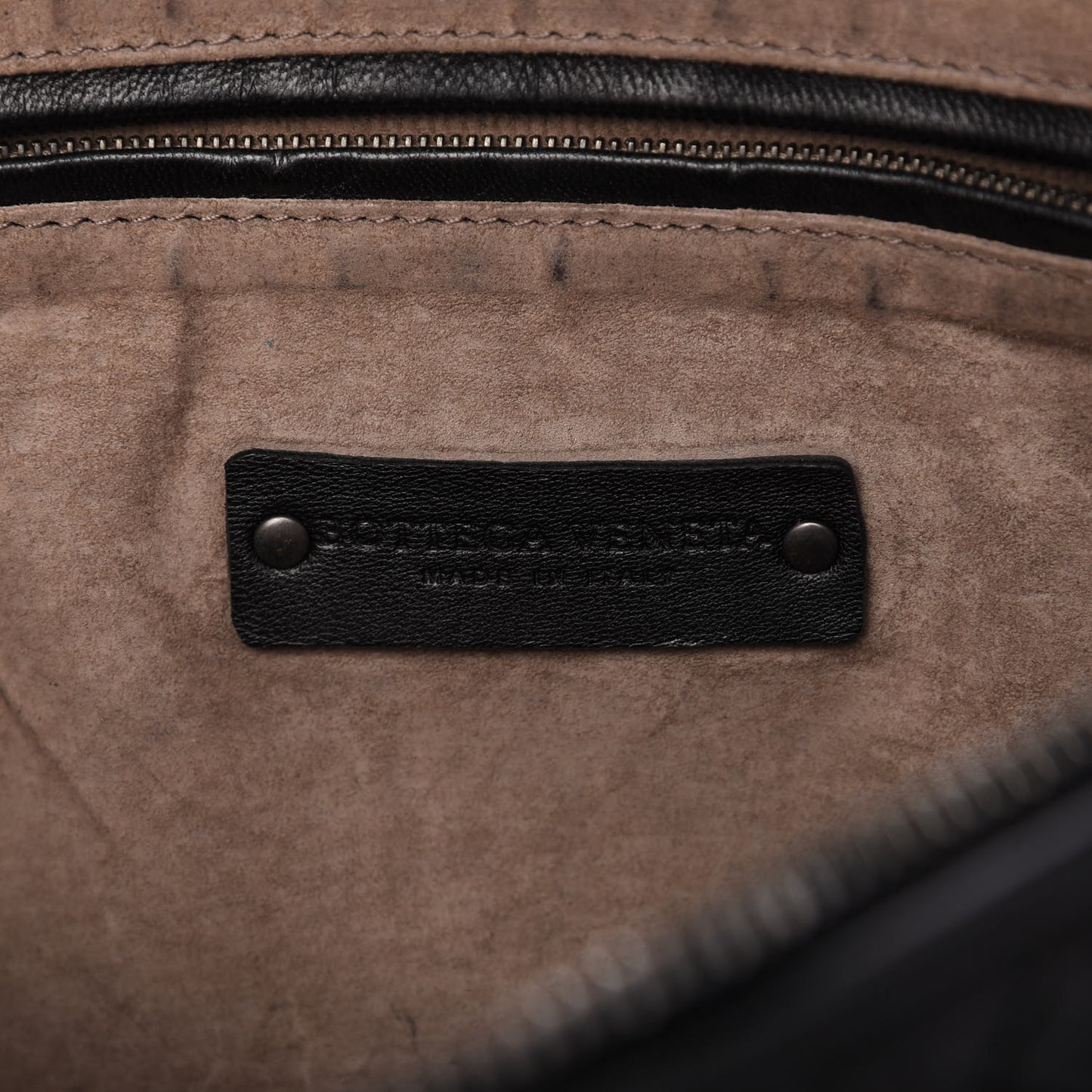 Nappa Intrecciato Nodini Crossbody Messenger Black