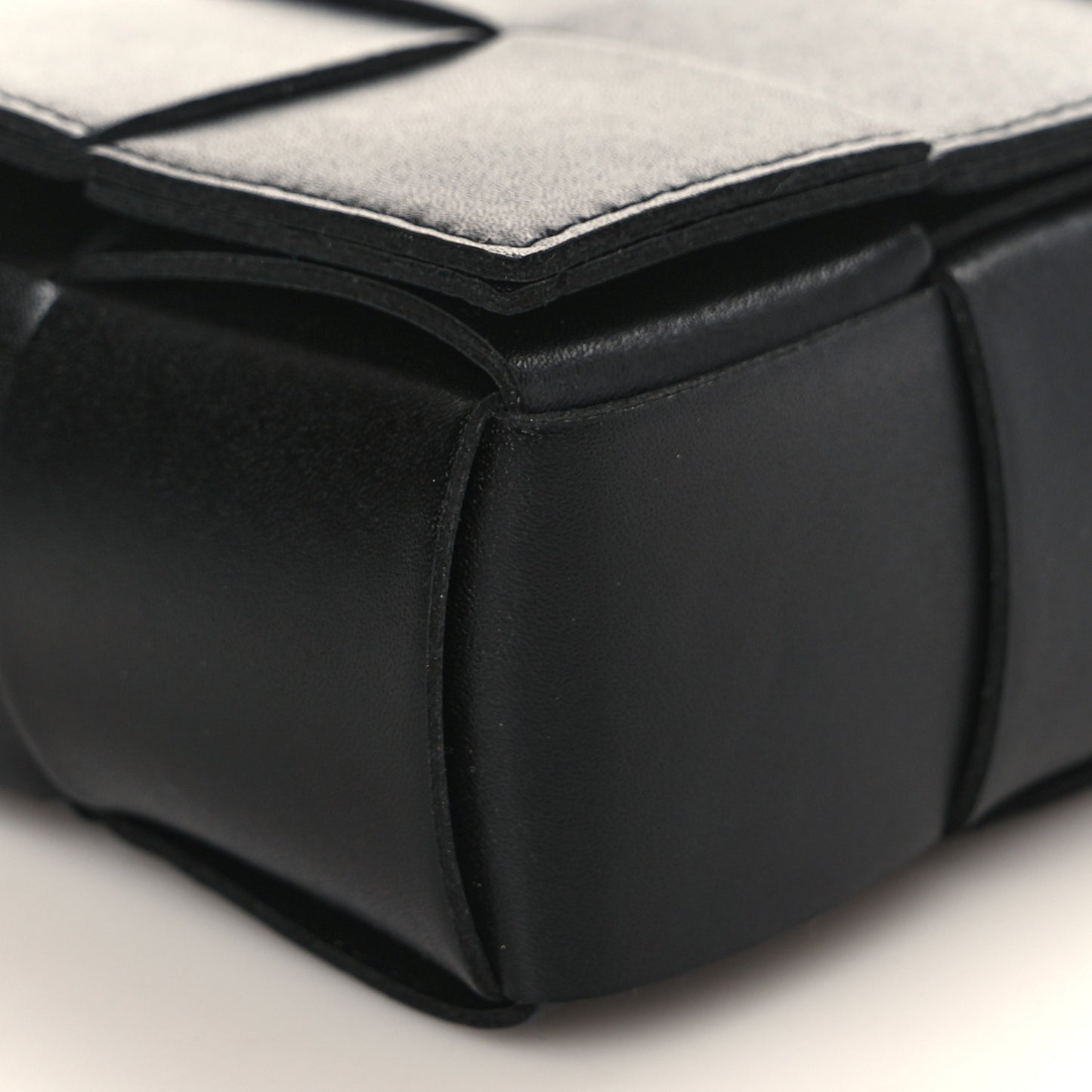 Nappa Maxi Intreccio The Belt Cassette Bag Black
