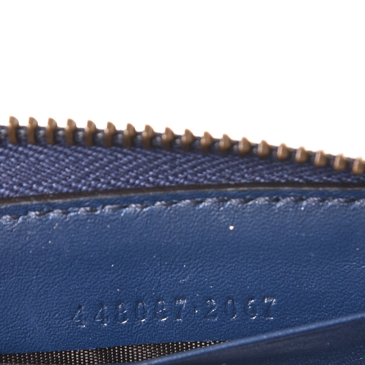 Calfskin Matelasse GucciGhost GG Marmont Zip Around Wallet Blue Agata Hibiscus Red