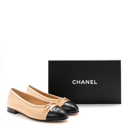 Chanel Lambskin Cap Toe CC Ballerina Flats 38.5 Beige Black 10 of 10