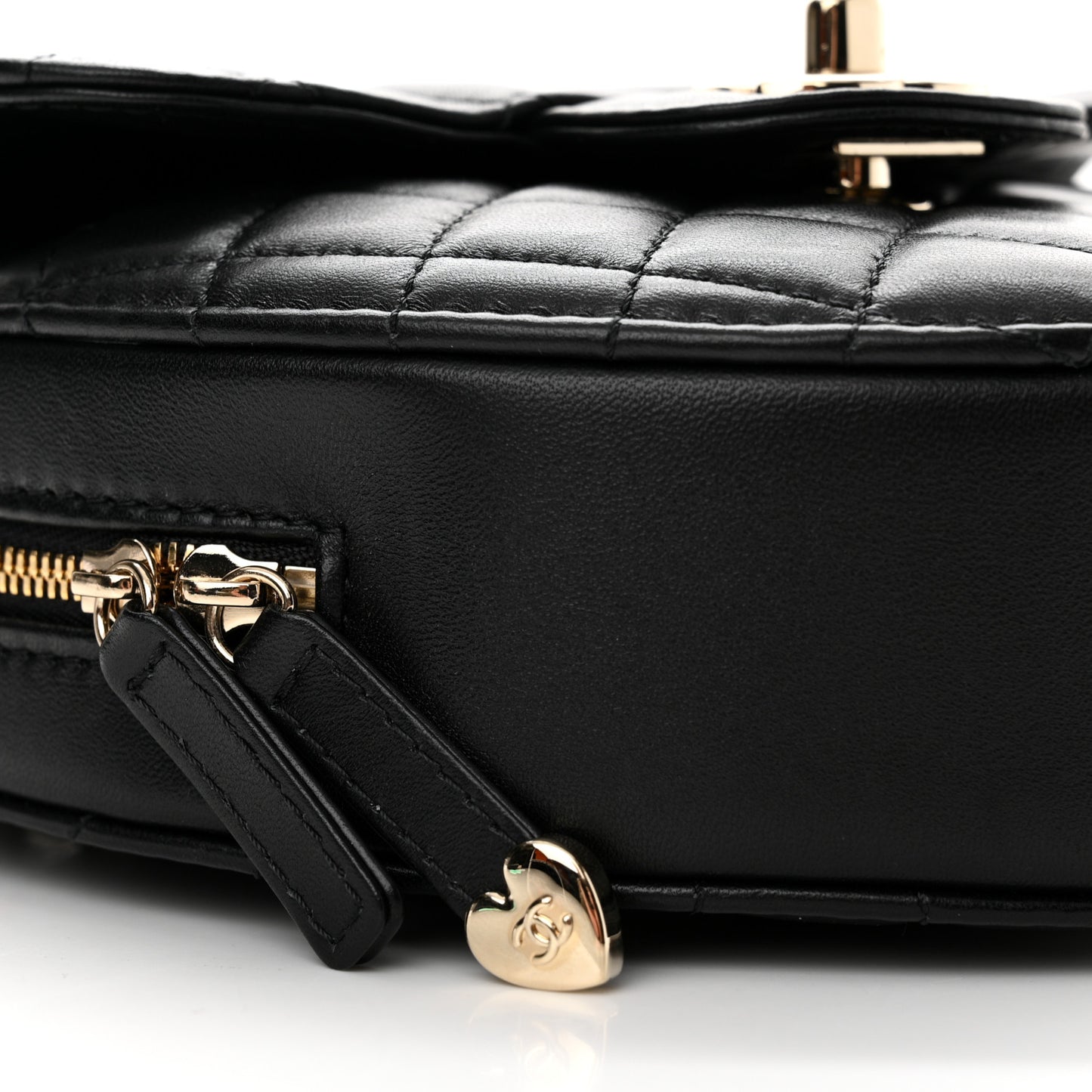 Lambskin Quilted CC In Love Heart Bag Black