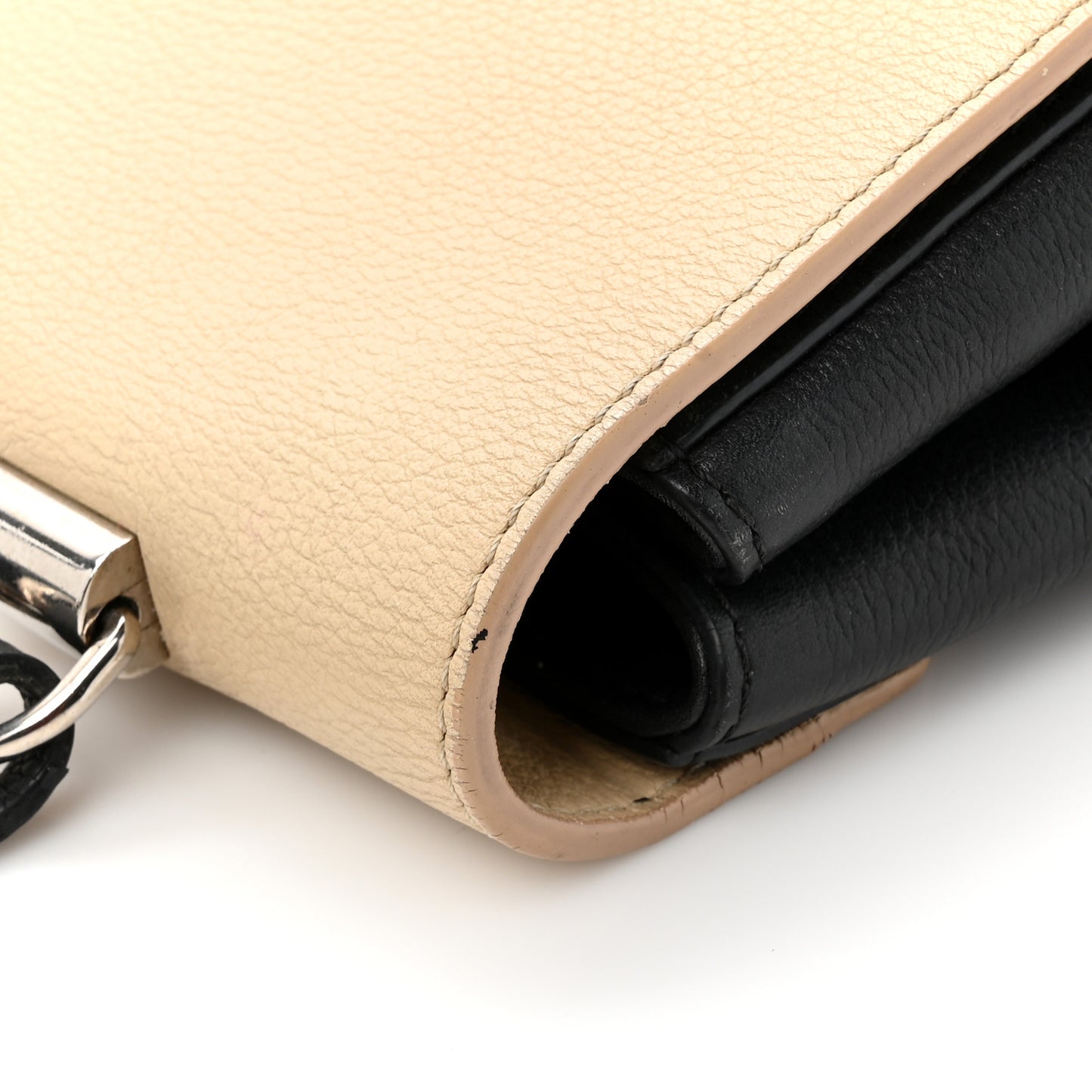 Soft Calfskin Lockme II Top Handle Vanille Black