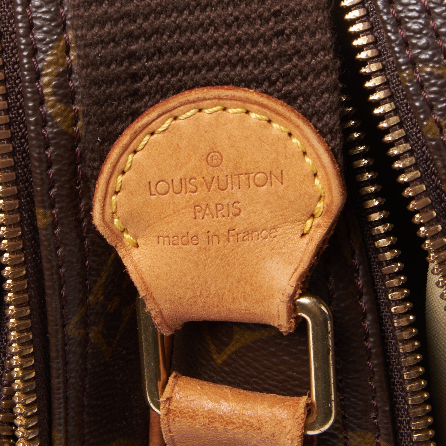 Louis Vuitton Monogram Reporter GM 8 of 8