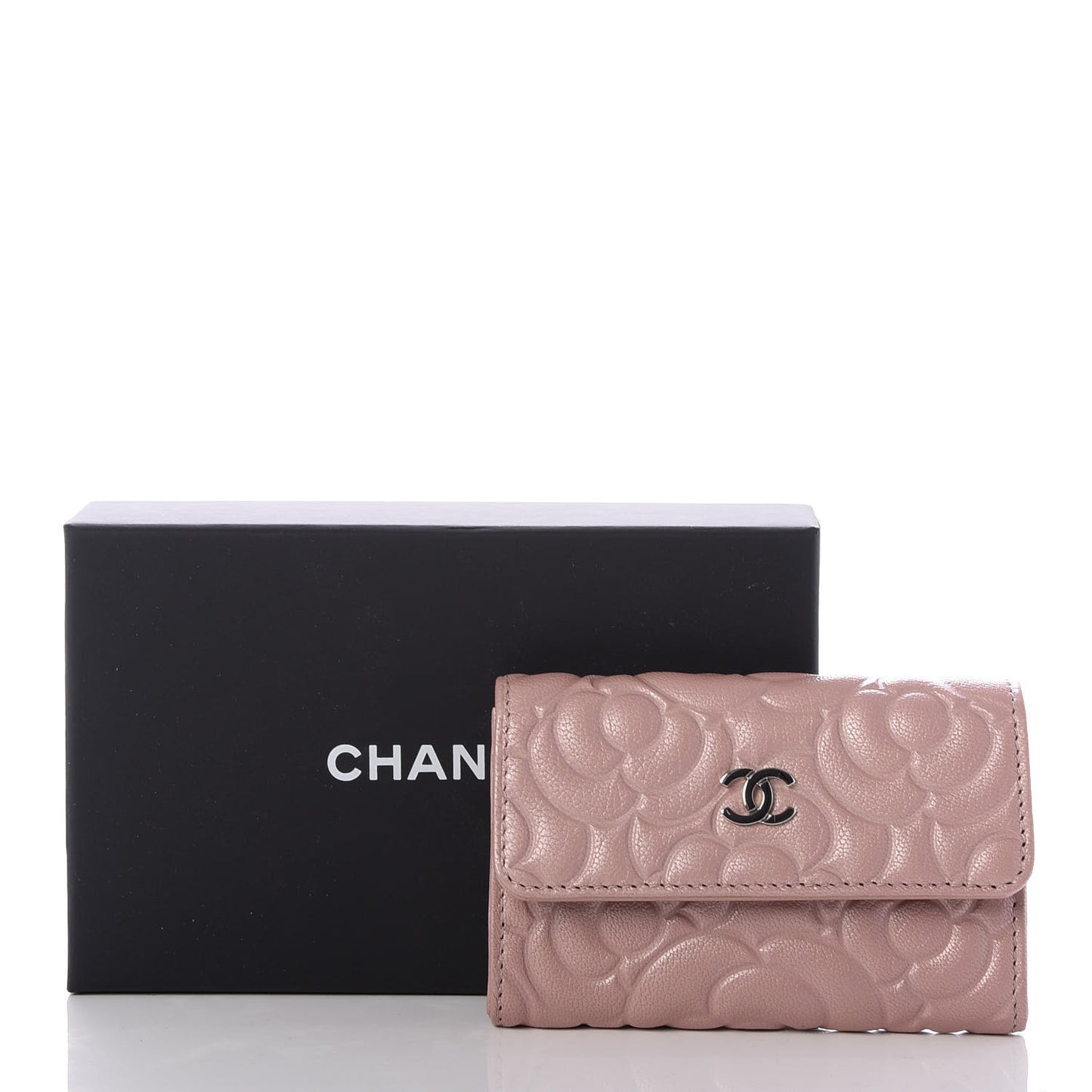 Goatskin Camellia Embossed Card Holder Wallet Light Pink