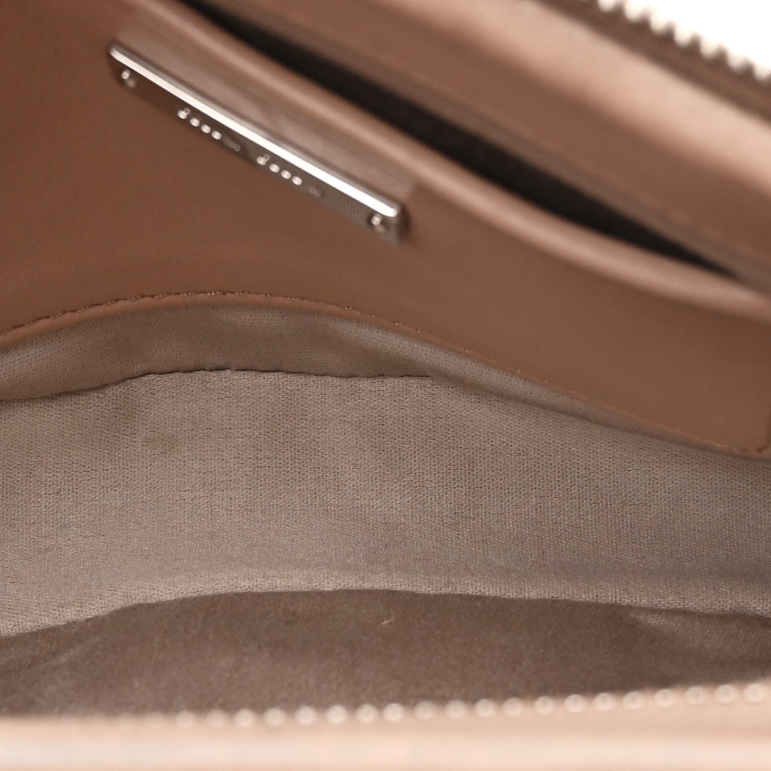 Miu Miu Nappa Matelasse Camera Bag Cammeo 5 of 18