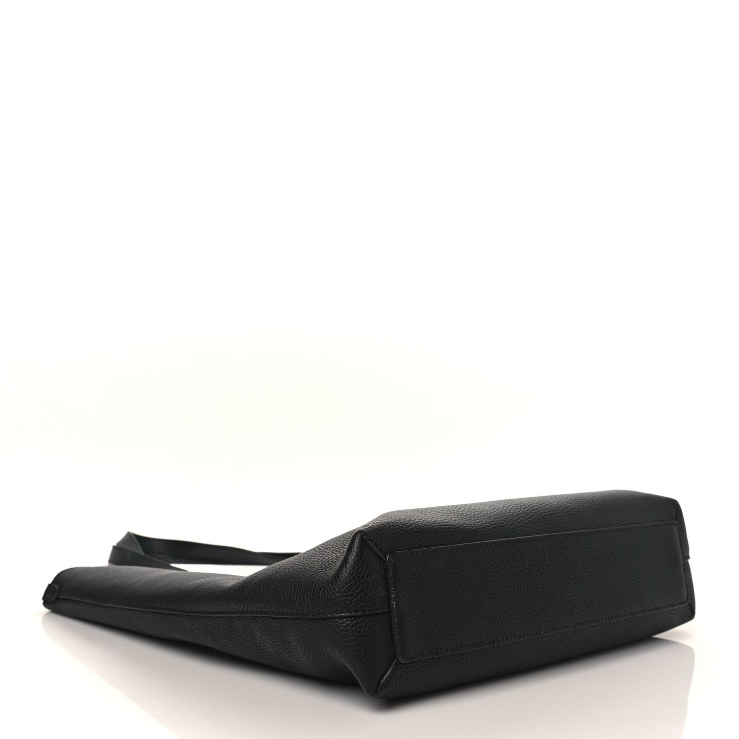 Grainy Calfskin Remington Tote Black