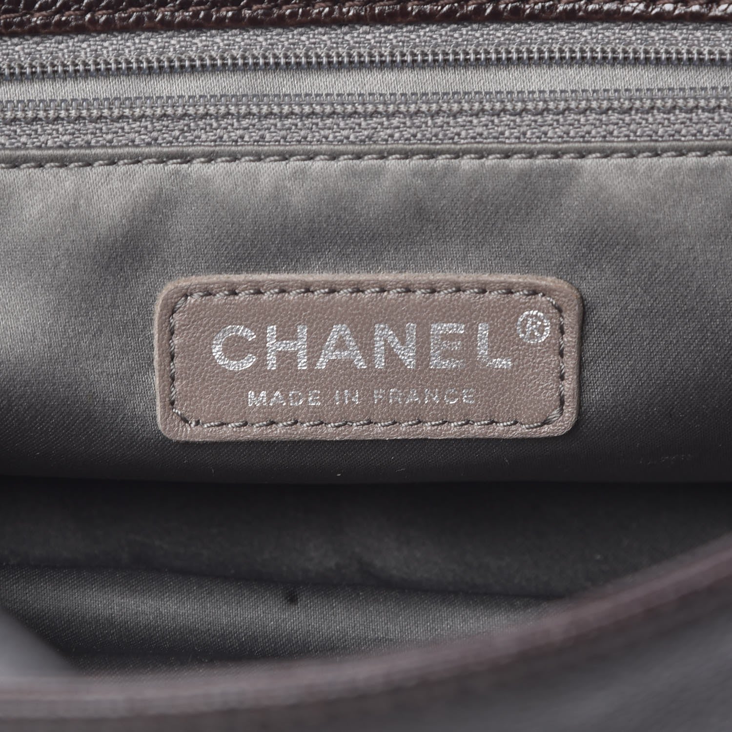 Chanel Glazed Caviar Small Pocket In The City Shoulder Bag Brown 6 of 8
