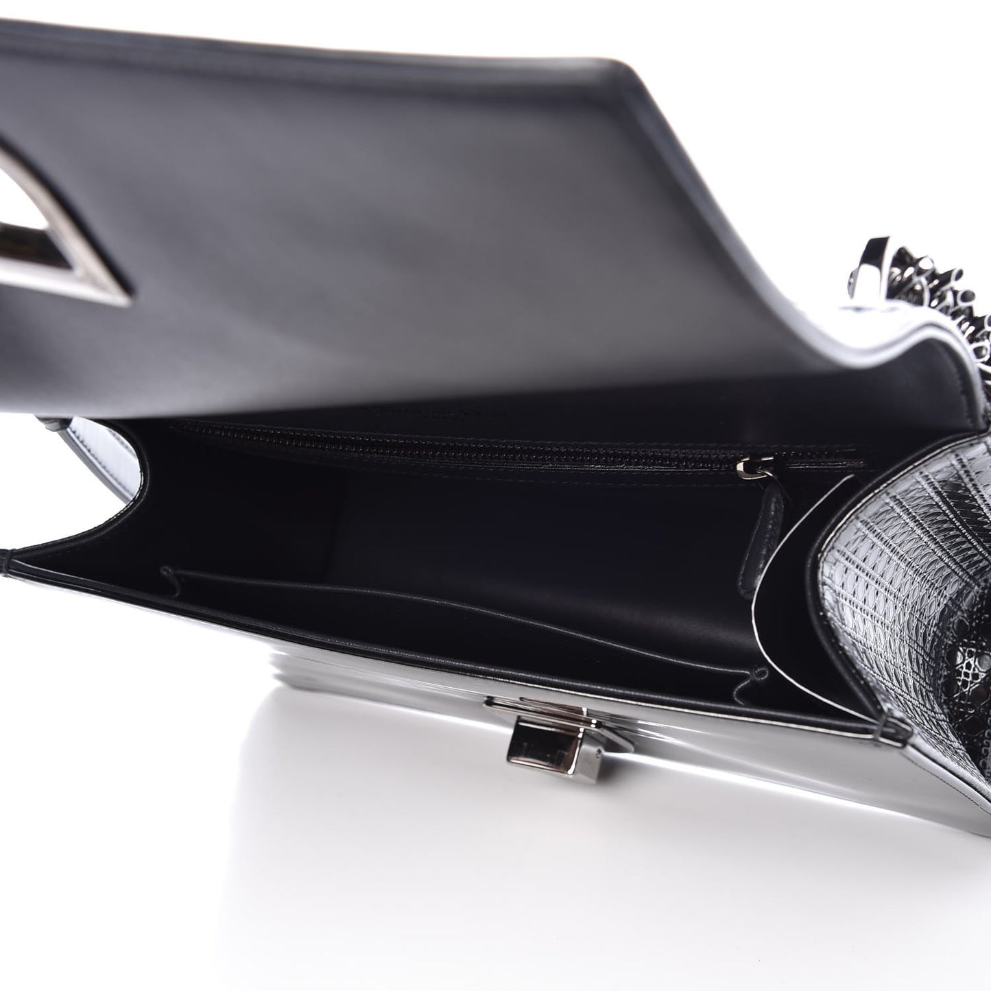 Metallic Patent Micro-Cannage Medium Diorama Flap Bag Graphite