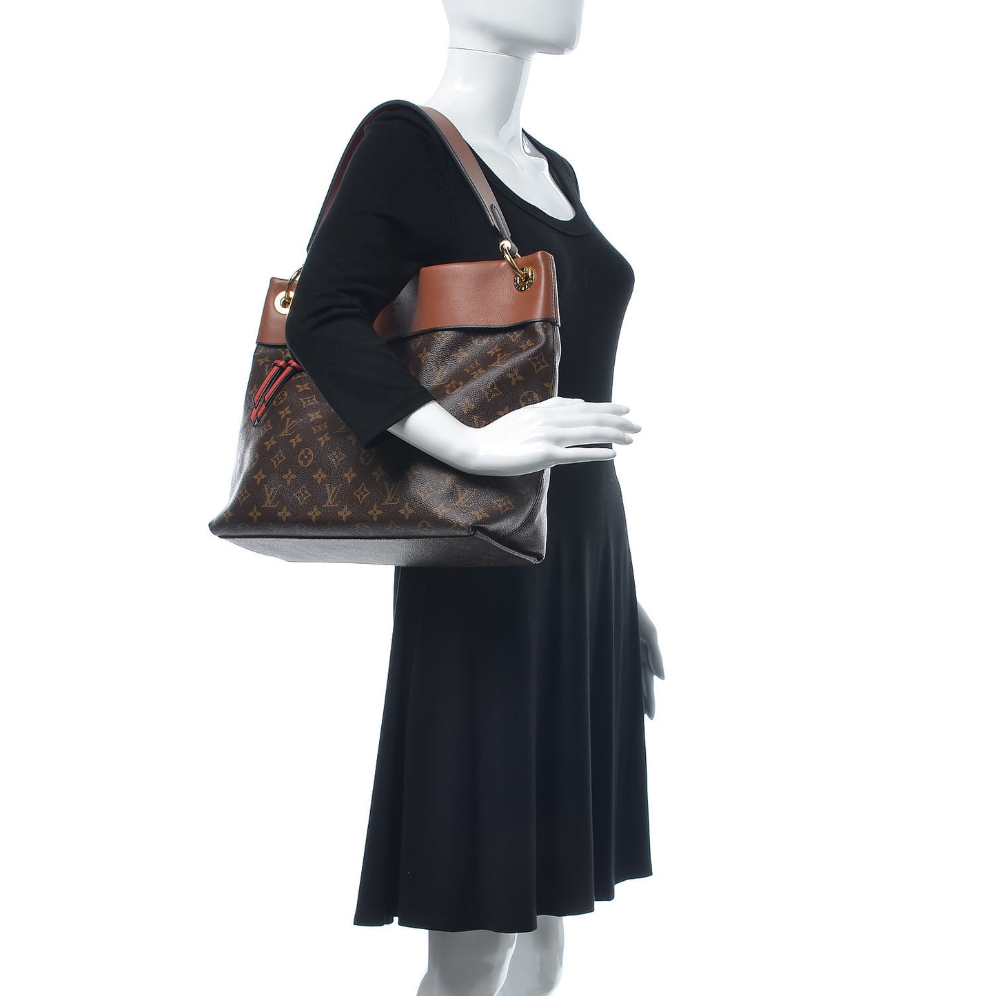 Monogram Tuileries Hobo Caramel