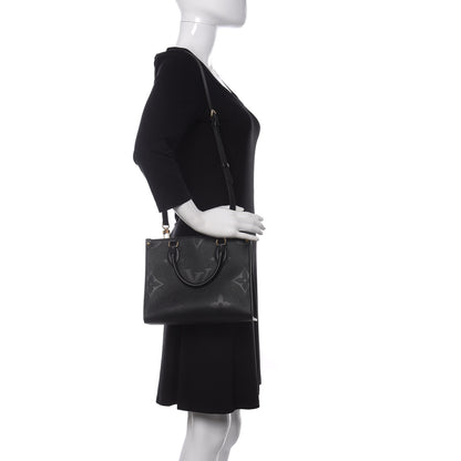 Louis Vuitton Empreinte Monogram Giant Onthego PM Black 2 of 7