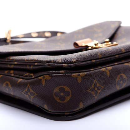 Louis Vuitton Monogram Pochette Metis 6 of 12