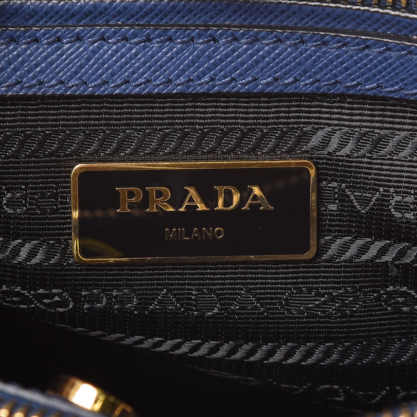Saffiano Lux Bi-Color Medium Tote Bluette Black