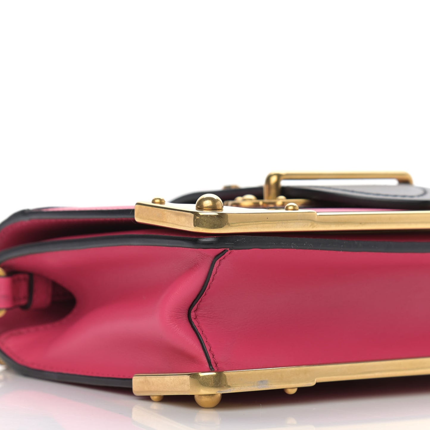 City Calf Saffiano Cahier Bag Fuxia Black