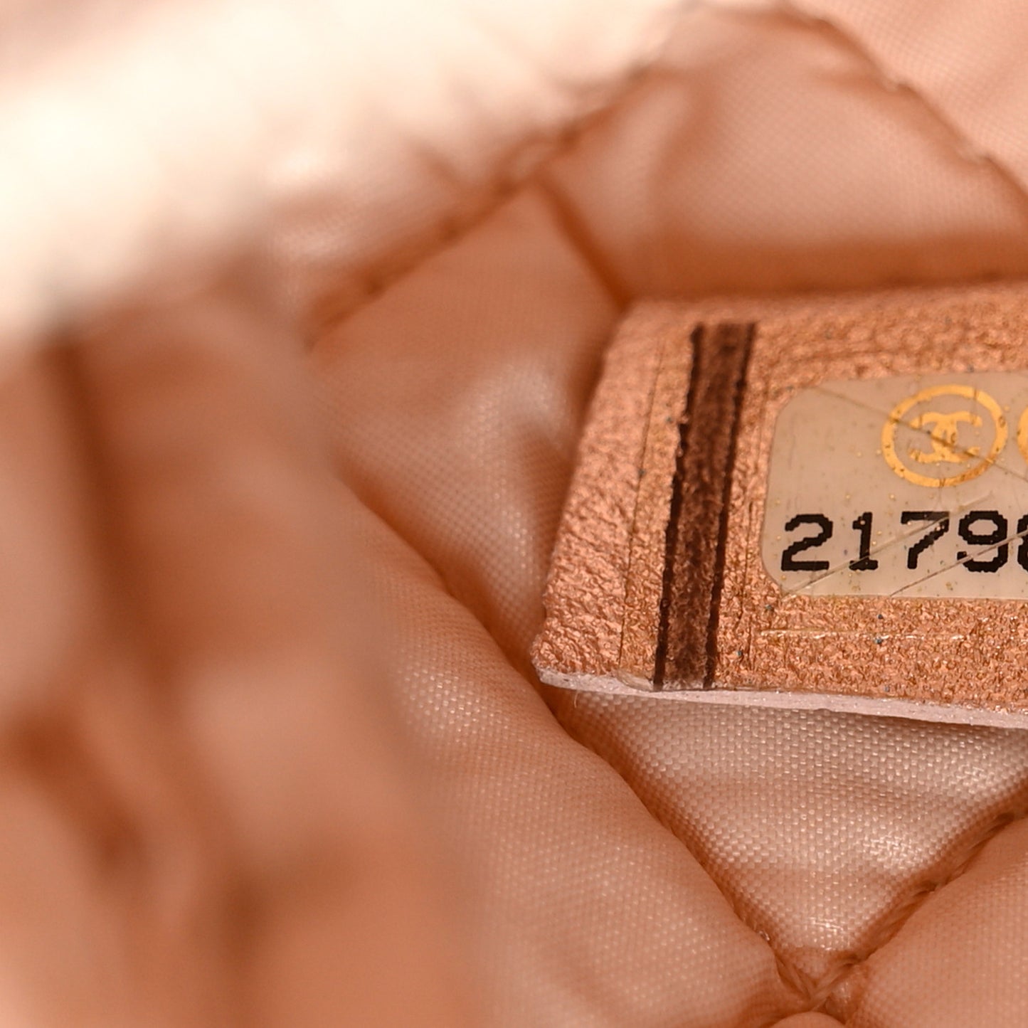Metallic Lambskin Quilted Cosmetic Pouch Light Pink