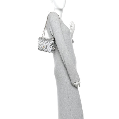 Chanel Mirror Calfskin Metallic Calfskin Quilted Hollywood Boulevard Mini Flap With Star Coin Purse Silver 2 of 11