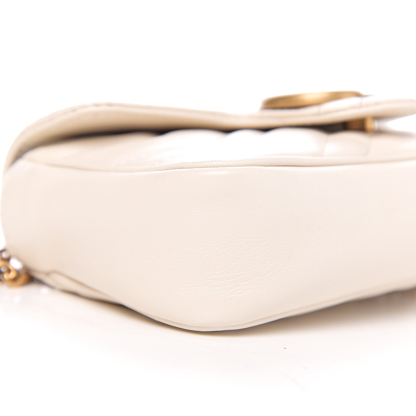 Calfskin Matelasse Super Mini GG Marmont Shoulder Bag White