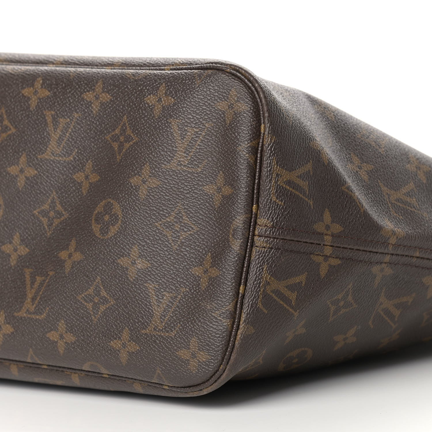 Louis Vuitton Monogram Neverfull MM 9 of 19