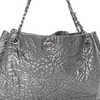 Chanel Vinyl Graphic Edge Tote Silver 7 of 21