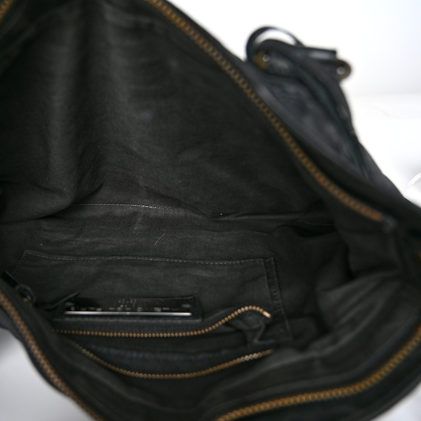 Chevre Classic Hardware First Black