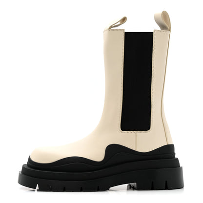 Bottega Veneta Calfskin The Tire Chelsea Boots 38 Sea Salt Black 1 of 13