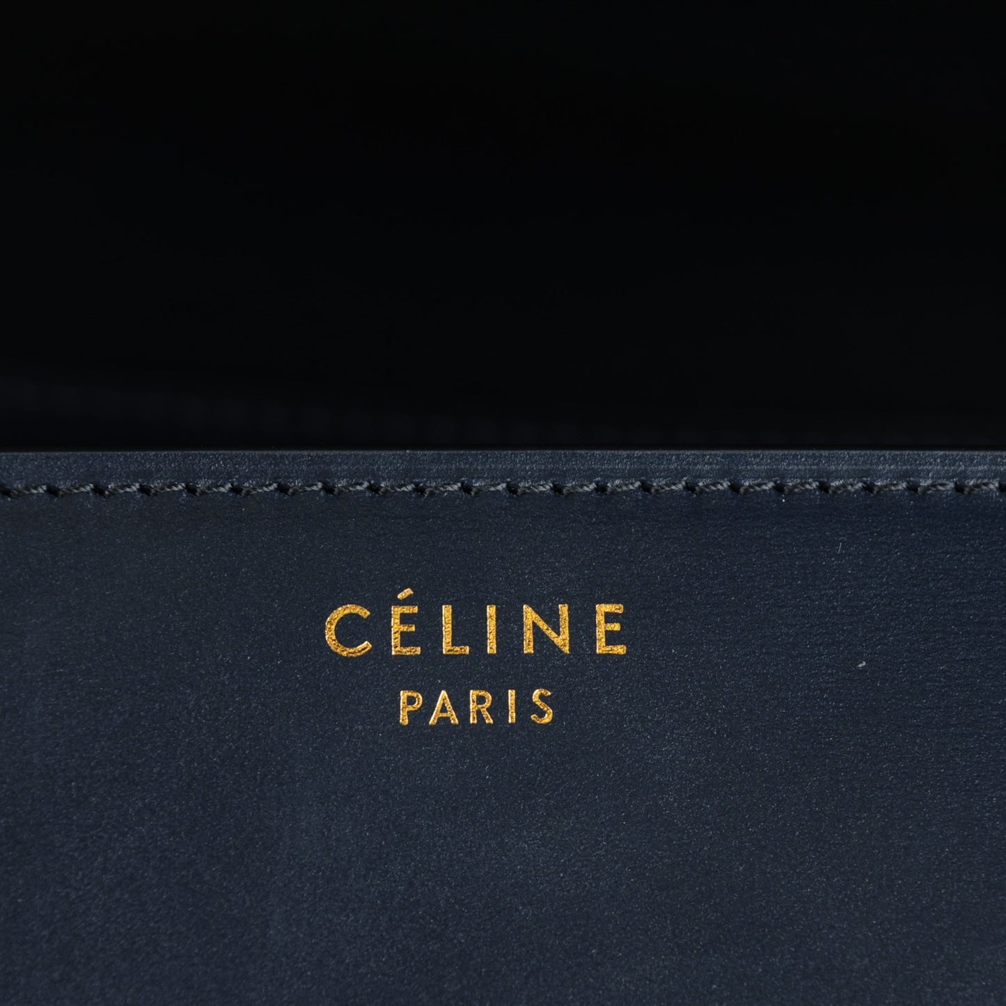 Box Calfskin Medium Classic Box Flap Bag Navy