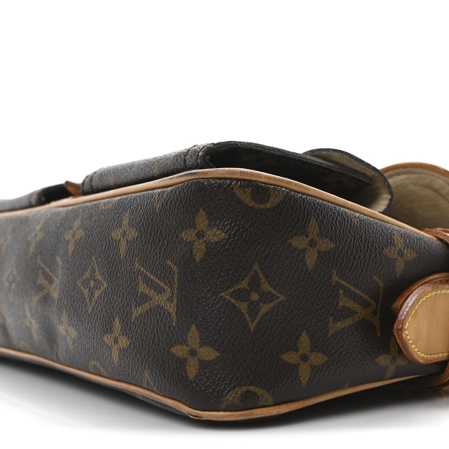 Louis Vuitton Monogram Hudson PM 9 of 9