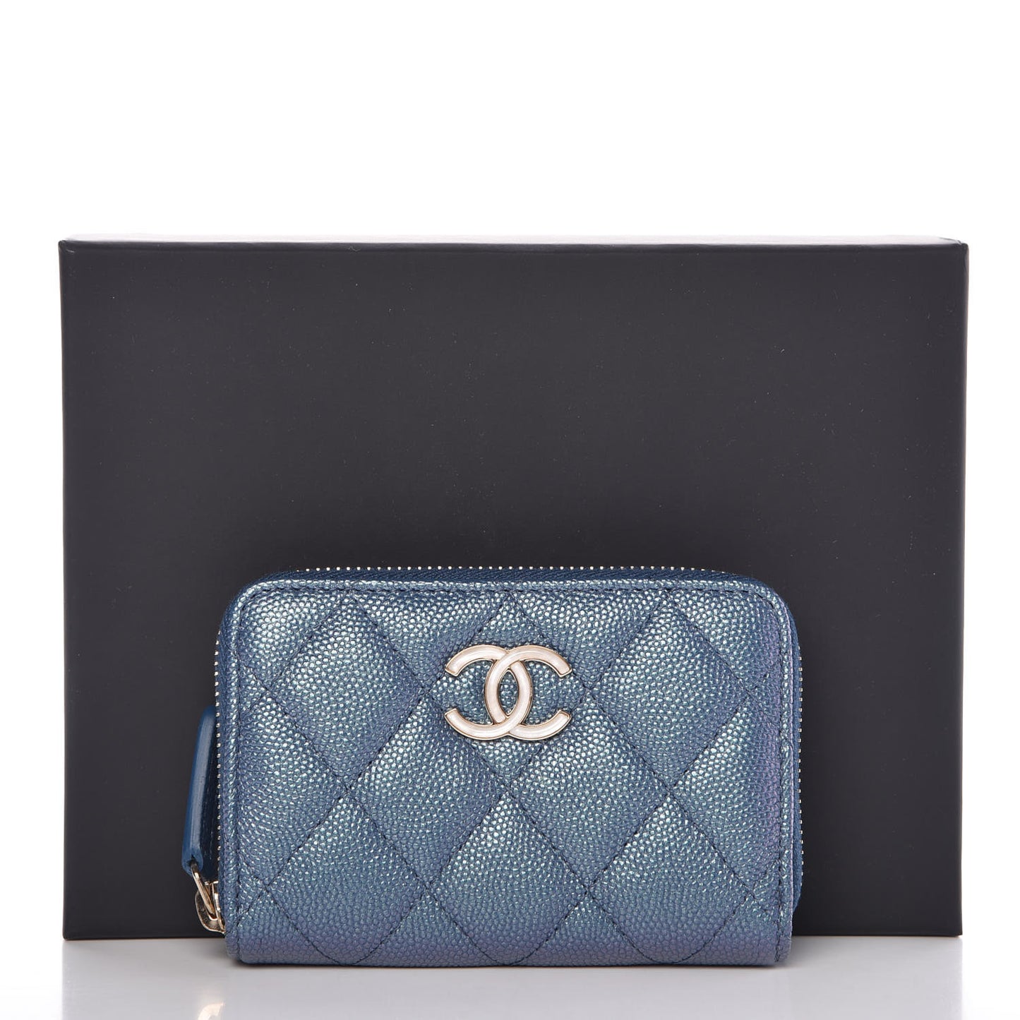 Iridescent Caviar Quilted Zip Coin Purse Blue