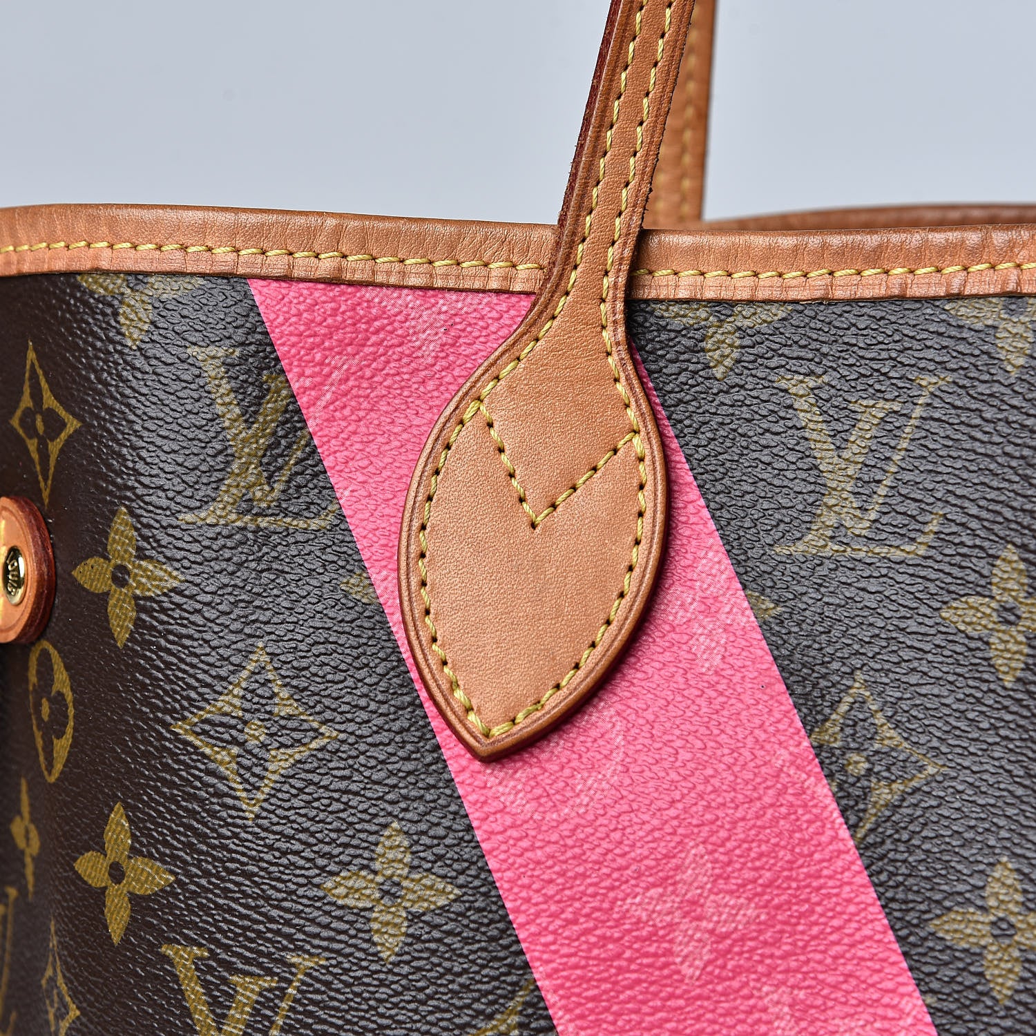 Louis Vuitton Monogram V Neverfull MM Grenade 21 of 29